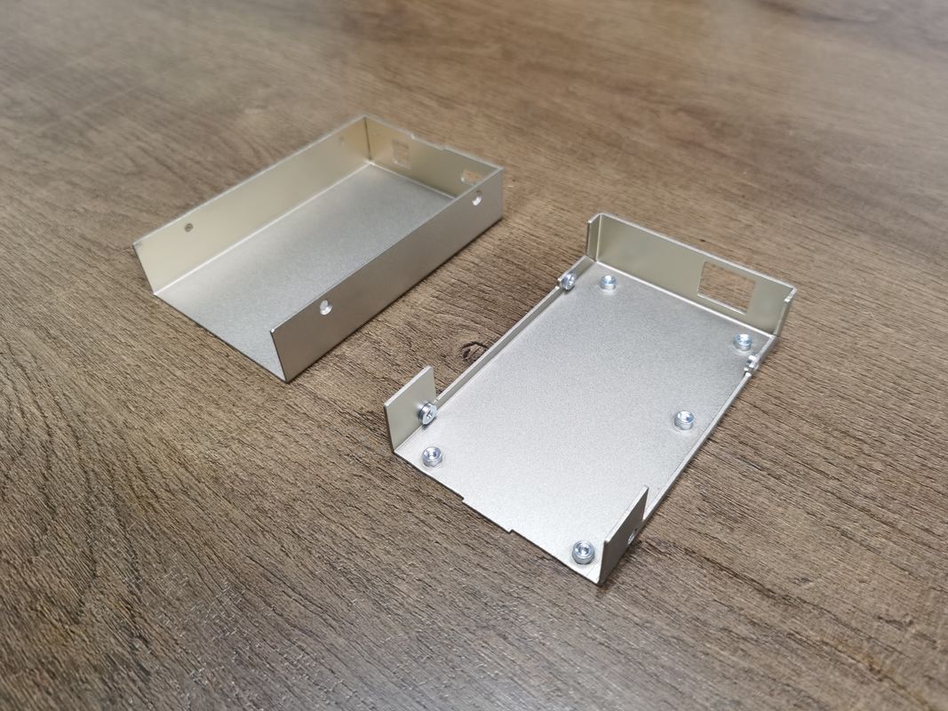 Hoogwaardige fabrieksprijs Nieuwe lasersnijplaat Metalen vervaardiging onderdelen Plaat metalen buigen vervaardiging